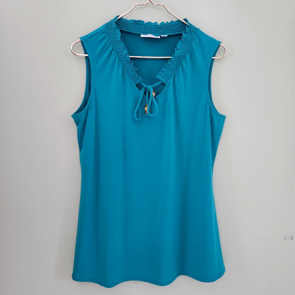 Med Susan Graver Sleeveless Top Smocked Neckline Beaded Tie Detail liquid knit